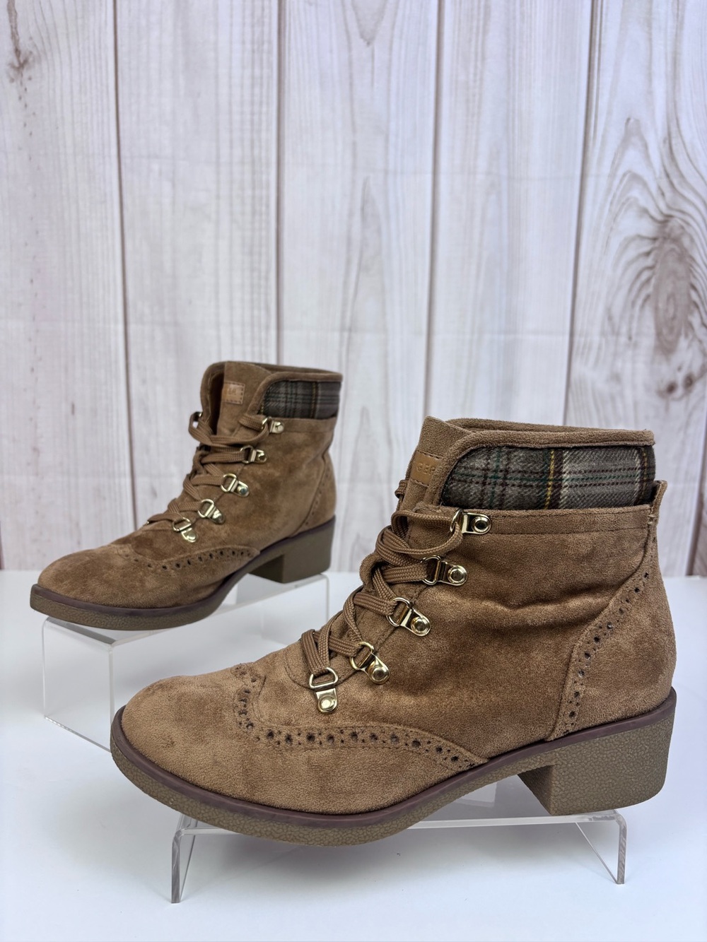 Tommy Hilfiger Faux Suede Plaid Wing Tip Ankle Chukka Hiking Boots Brown Sz 8.5
